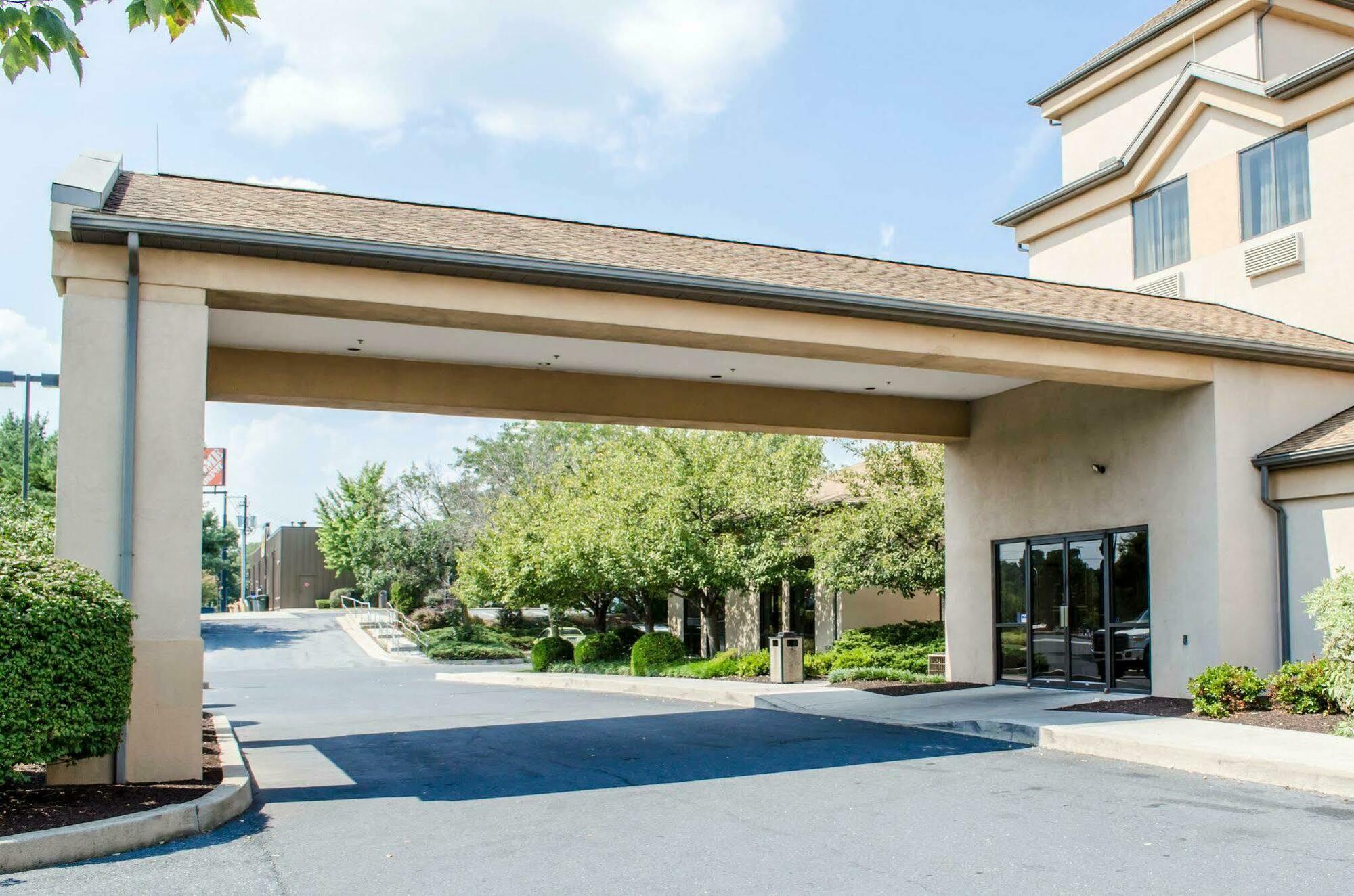 Sleep Inn Carlisle South Екстер'єр фото